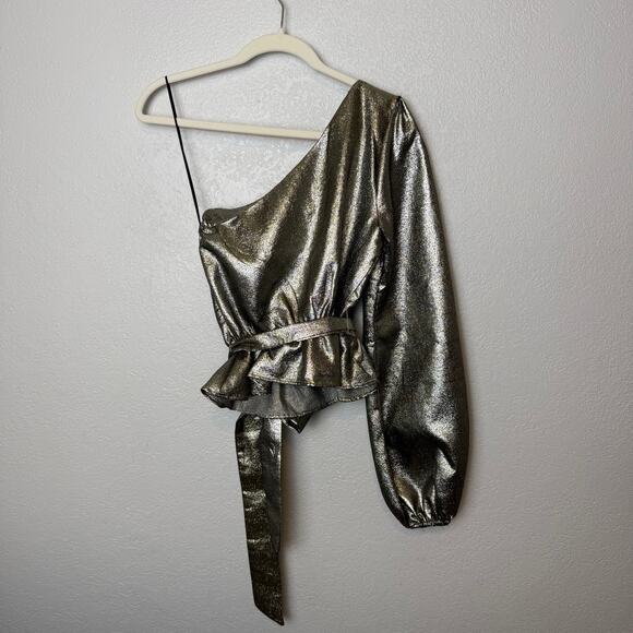 Show Me Your MuMu Silver One-Shoulder Crop Top Puff Sleeve - Picture 2 of 9